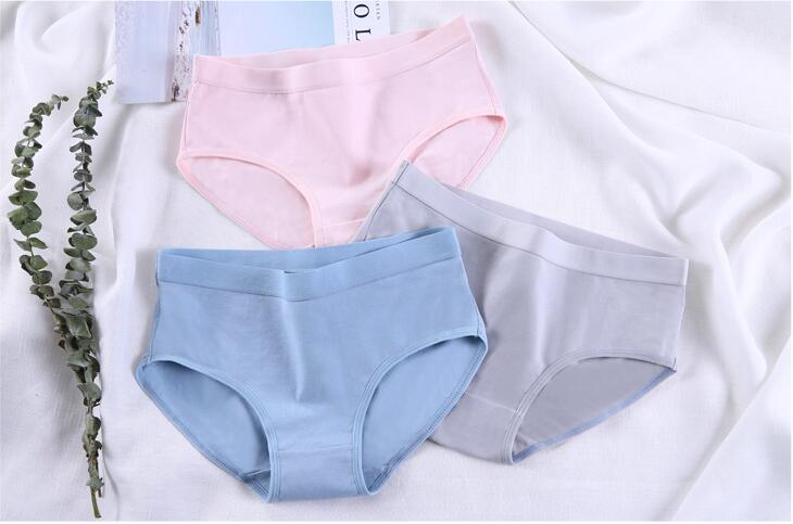 žensko spodnje perilo.jpg women's underwear.jpg